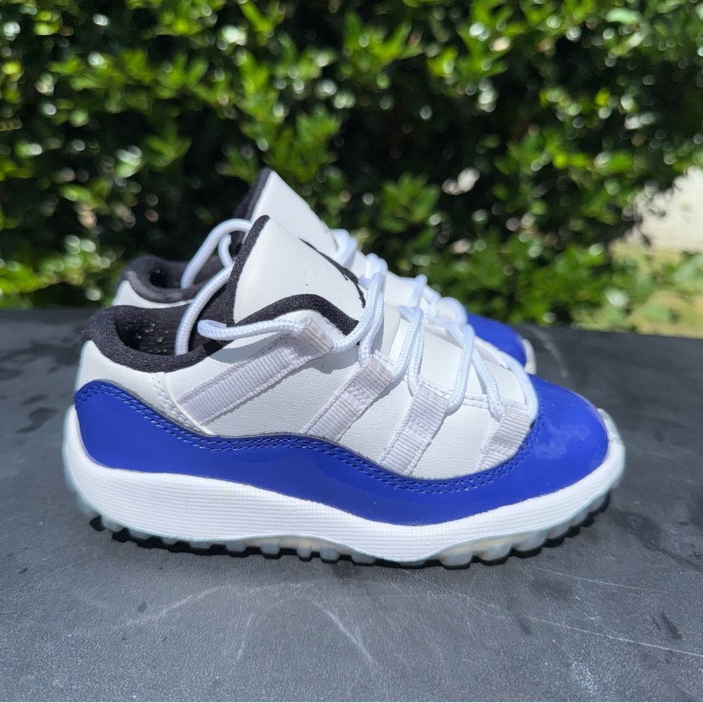 Air Jordan 11 Retro Low TD Concord Sketch White Black Blue Size 9C - Picture 5 of 9